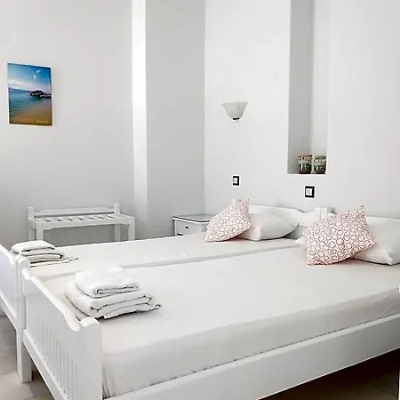 酒店 Syrianos Naxos City